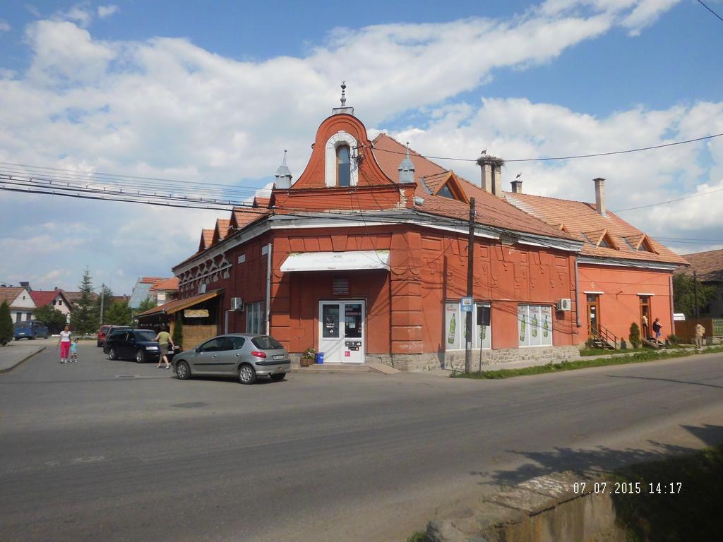 Pensiunea Szekely Ciumani Exterior photo